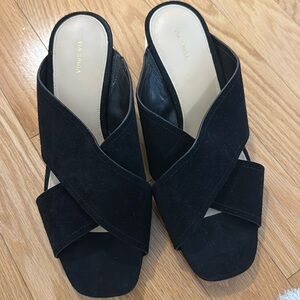 Via Spiga worn once black suede low heel sandal size 10